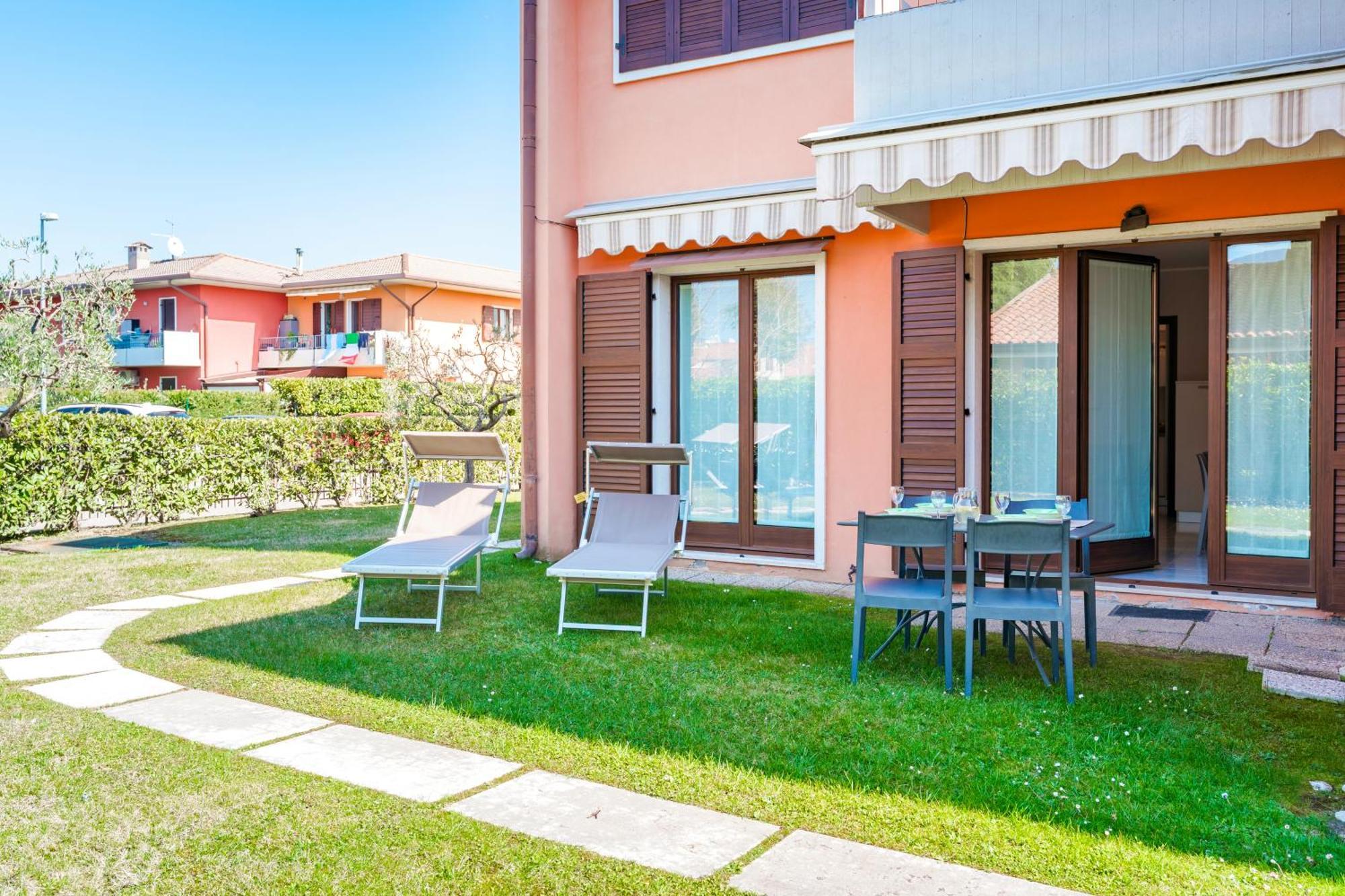Blitz - Regarda Travel Apartment *